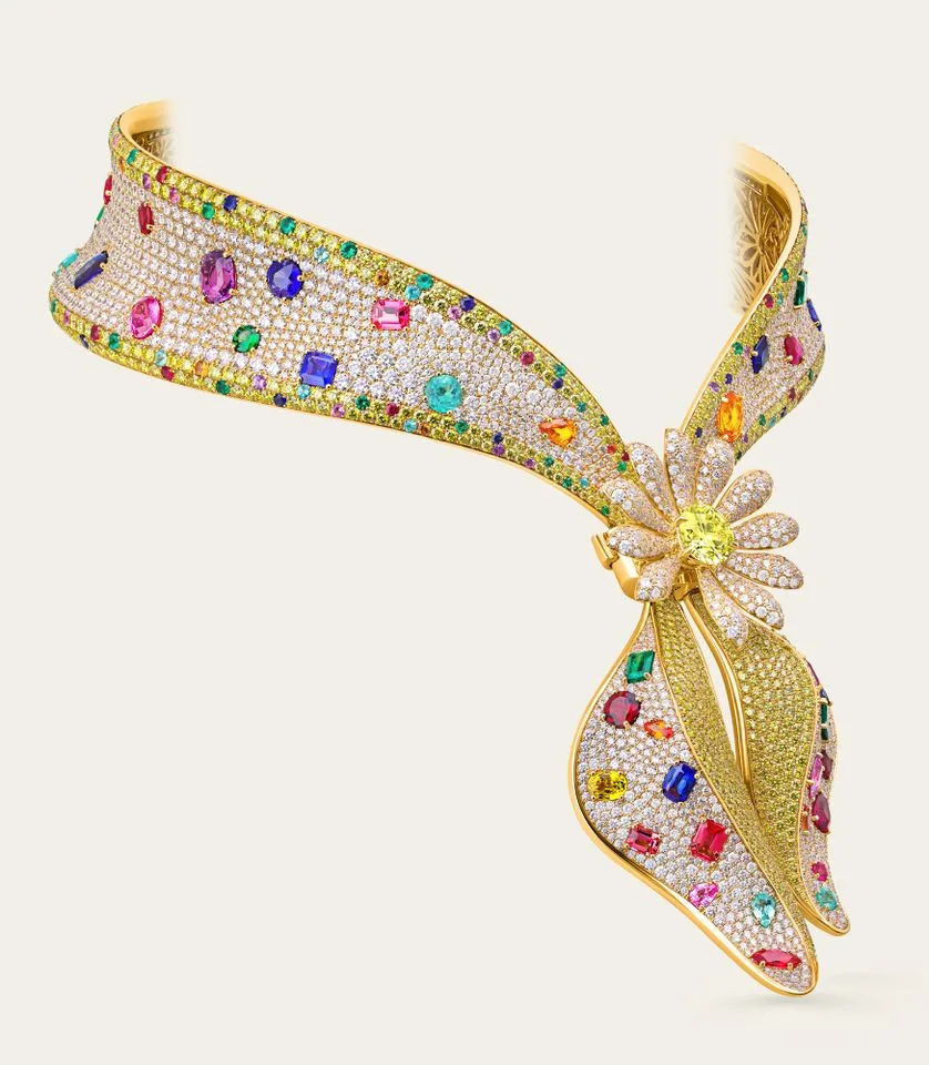 G-Dragon stage jewelry fashion trend 2025